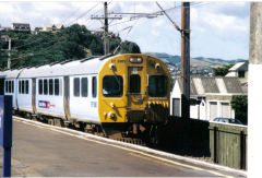 
ET3085 at Plimmerton Station, February 2004